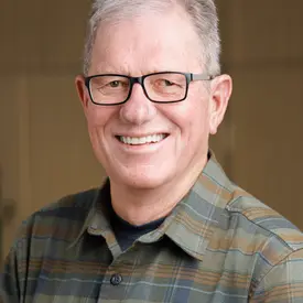 Portrait of Brian Gottfredson, Associate Broker